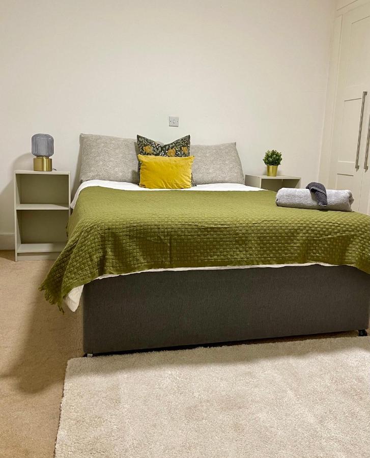 לונדון Mapesbury Dell Apartment מראה חיצוני תמונה