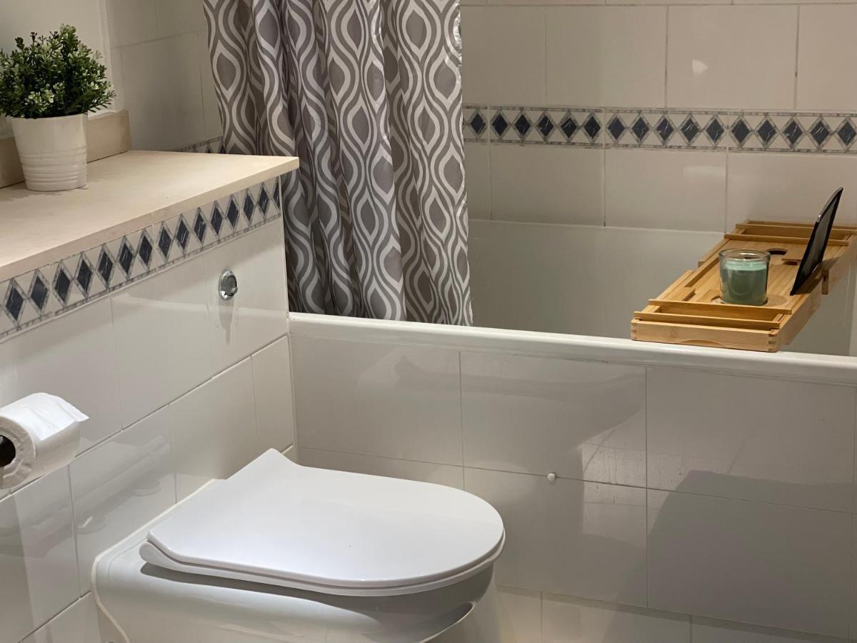 לונדון Mapesbury Dell Apartment מראה חיצוני תמונה